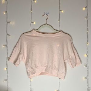 baby pink cropped t-shirt